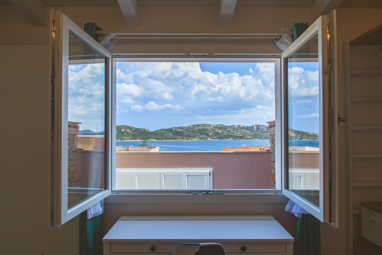 Controvento Bed & Breakfast La Maddalena  Bagian luar foto