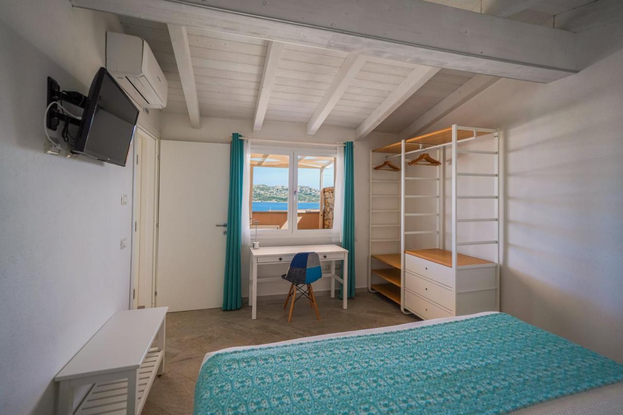 Controvento Bed & Breakfast La Maddalena  Bagian luar foto