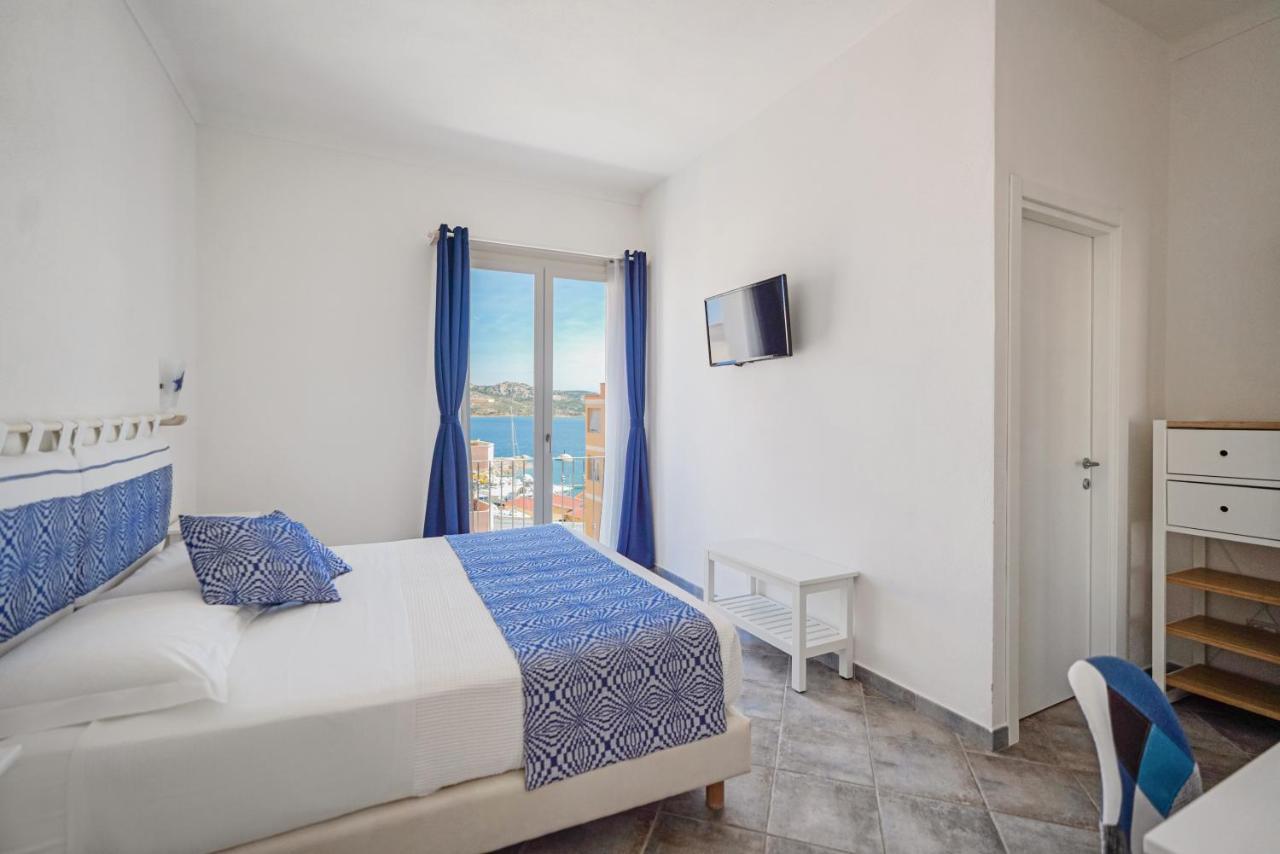 Controvento Bed & Breakfast La Maddalena  Bagian luar foto